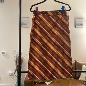 Woman’s skirt size Medium for sale